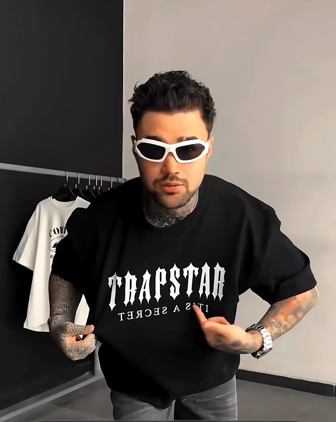 Trapstar 22 Urban Street Style Back Print Tee – Black