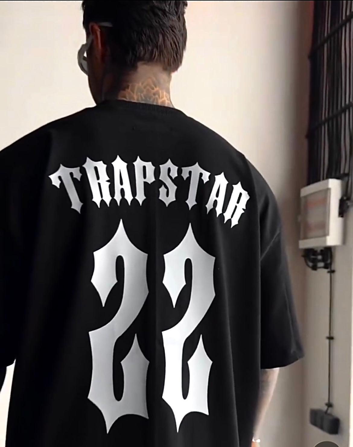 Trapstar 22 Urban Street Style Back Print Tee – Black